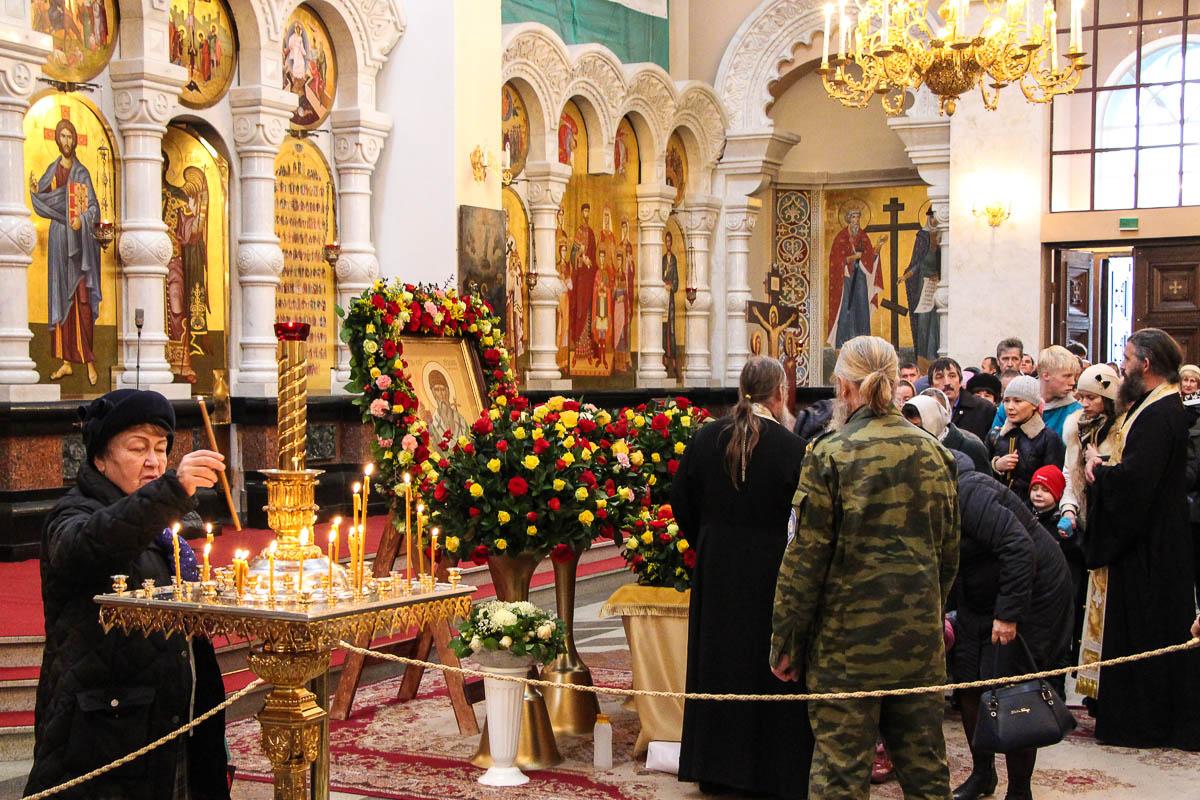 Какой молебен заказывают. Паломничество в Екатеринбурге.